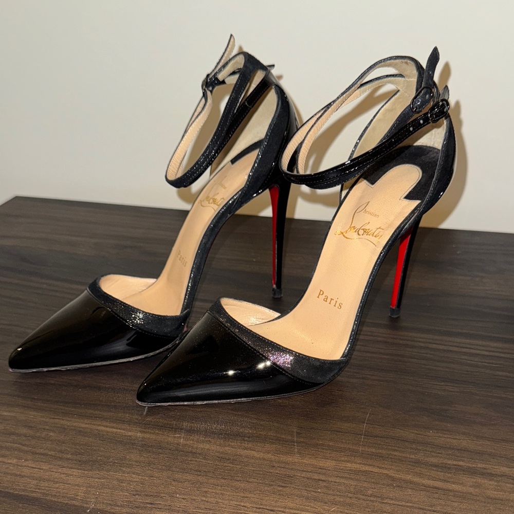 Christian Louboutin Uptown Double 100 Pumps